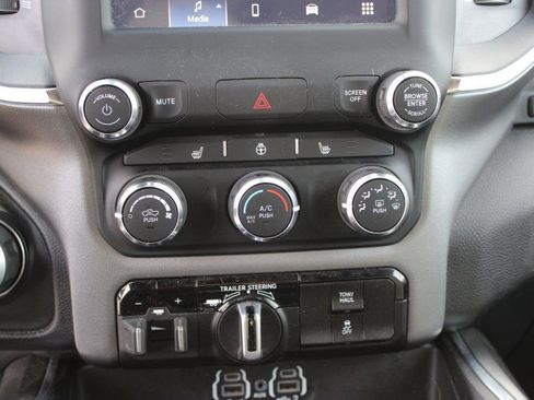 Used 2024 RAM 1500 Big Horn w/ Trailer Tow Group image 20