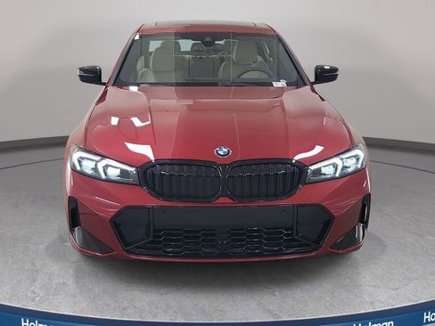 New 2025 BMW 330i Sedan w/ M Sport Package image 3