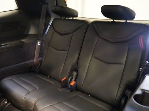Certified 2024 Cadillac XT6 Luxury w/ LPO, Floor Liner Package AWD/4WD image 22