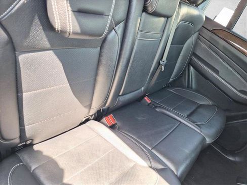 Used 2014 Mercedes-Benz ML 350 BlueTEC 4MATIC image 17