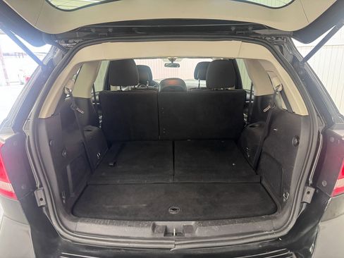 Used 2016 Dodge Journey SXT w/ Comfort/Convenience Group image 13