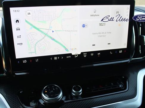 New 2025 Ford Expedition Platinum w/ Stealth Appearance Package image 15