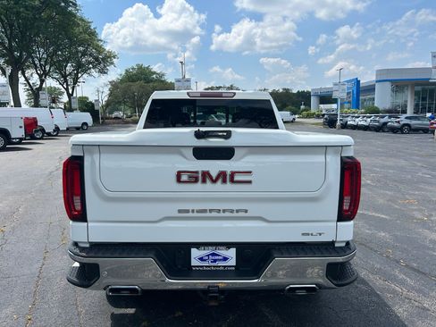 Used 2021 GMC Sierra 1500 SLT w/ SLT Premium Plus Package AWD/4WD image 6