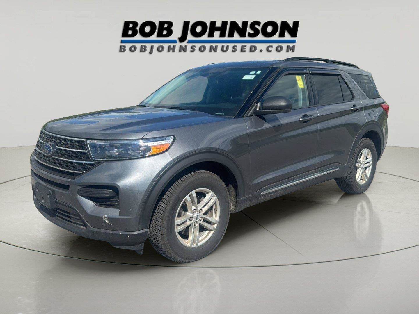 Used 2024 Ford Explorer XLT AWD/4WD image 7