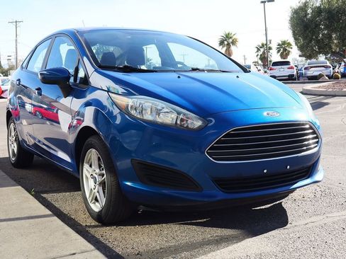 Used 2018 Ford Fiesta SE image 17