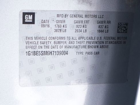 Used 2017 Chevrolet Cruze LT w/ Sun And Sound Package image 40