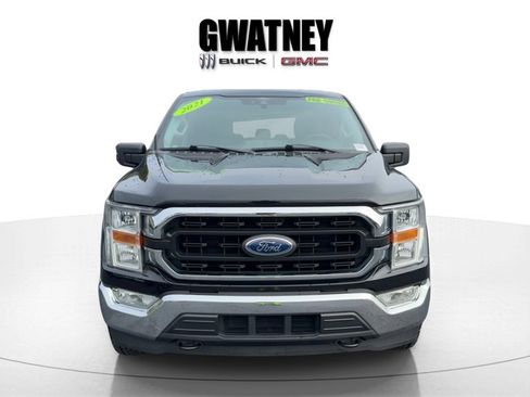 Used 2021 Ford F150 XLT image 1