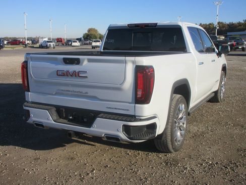 New 2026 GMC Sierra 1500 Denali image 5