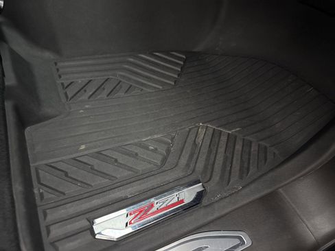 Used 2021 Chevrolet Silverado 1500 RST image 44