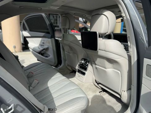 Used 2014 Mercedes-Benz S 63 AMG S 63 AMG 4MATIC Sedan 4D w/ Rear Seat Package image 25