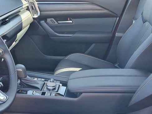 Used 2025 MAZDA CX-50 AWD 2.5 Hybrid w/ Premium Pkg image 29