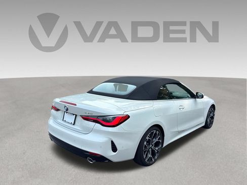 Used 2026 BMW 430i Convertible w/ Premium Package RWD image 33