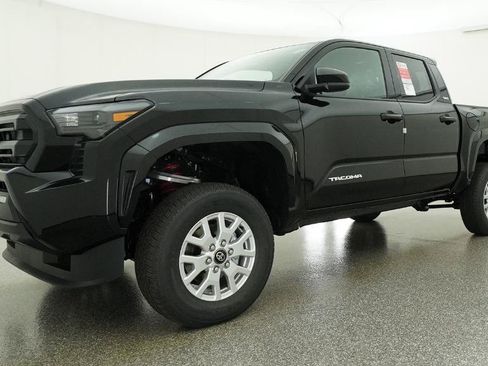 New 2026 Toyota Tacoma SR5 AWD/4WD image 32