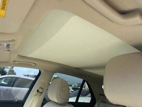 Used 2024 Mercedes-Benz GLE 450 4MATIC image 9