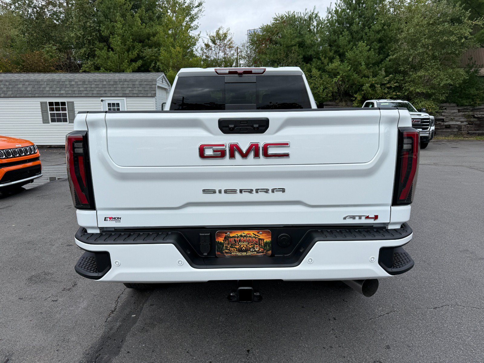 New 2026 GMC Sierra 3500 AT4 AWD/4WD image 4