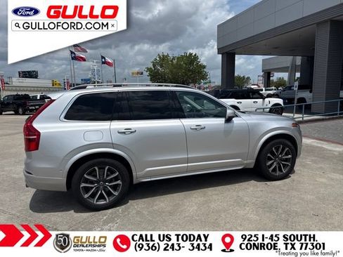 Used 2018 Volvo XC90 T5 Momentum w/ Convenience Package AWD/4WD image 4