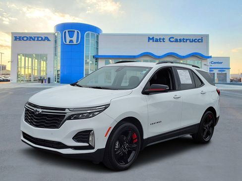 Used 2022 Chevrolet Equinox Premier w/ Redline Edition FWD image 2