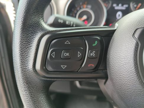 Used 2021 Jeep Gladiator Sport image 21