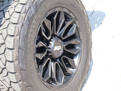 Used 2025 RAM 2500 Big Horn AWD/4WD image 33