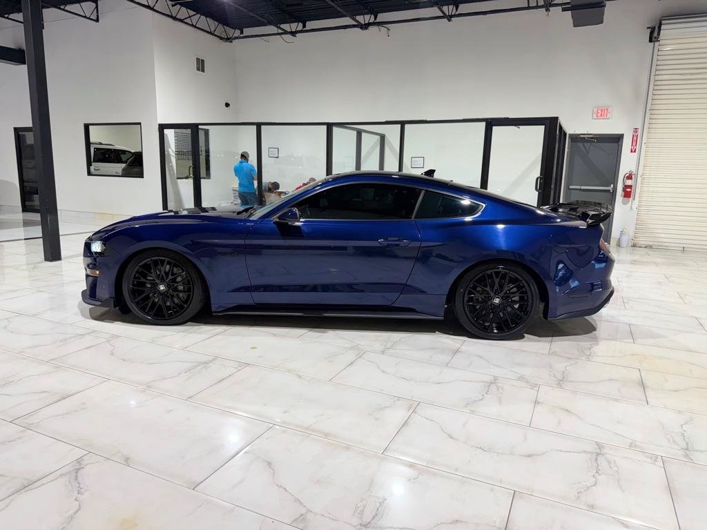 Used 2020 Ford Mustang GT Premium w/ Black Accent Package RWD image 8
