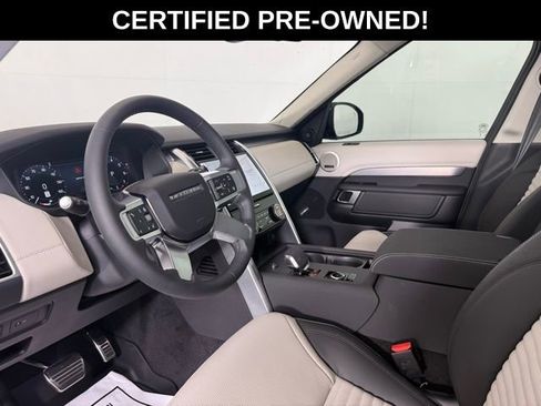 Certified 2025 Land Rover Discovery Dynamic SE AWD/4WD image 6