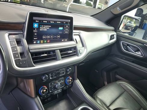 Used 2021 Chevrolet Tahoe High Country w/ Premium Package RWD image 25