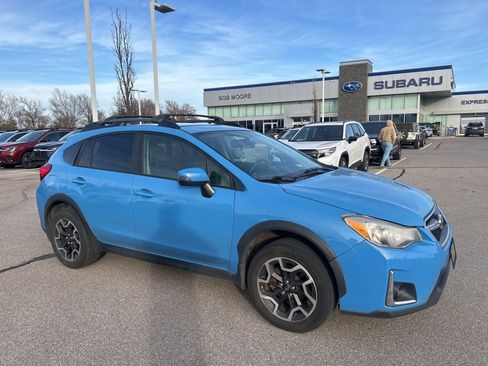Used 2016 Subaru Crosstrek 2.0i Limited image 1