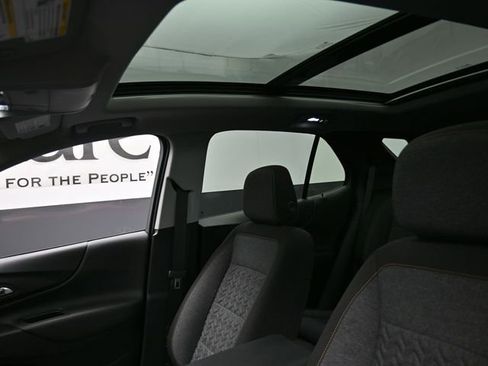 Used 2024 Chevrolet Equinox LT image 17