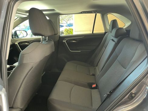 Used 2025 Toyota RAV4 XLE w/ Convenience Package image 21