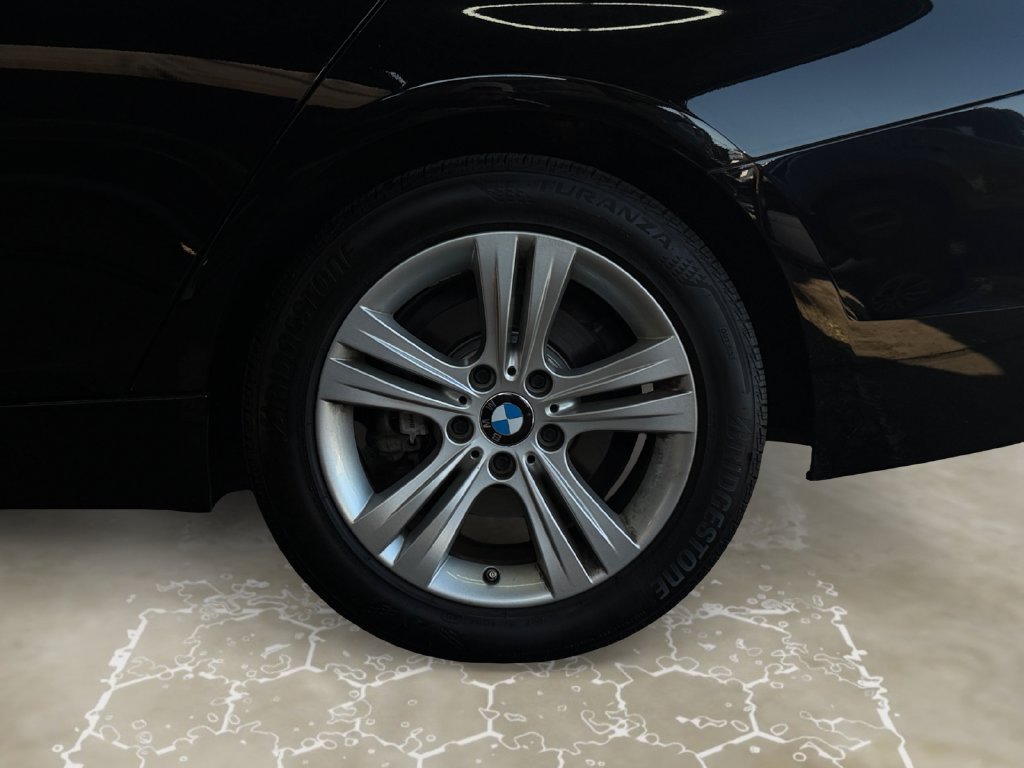 Used 2016 BMW 328i Sedan RWD image 14