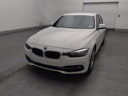 Used 2017 BMW 330i Sedan w/ Driver Assistance Package RWD image 15