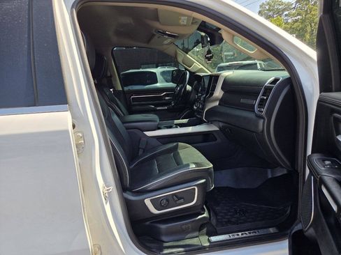 Used 2020 RAM 1500 Laramie AWD/4WD image 21