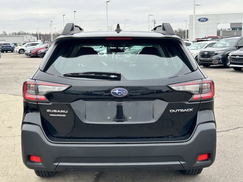 Used 2023 Subaru Outback 2.5i image 6