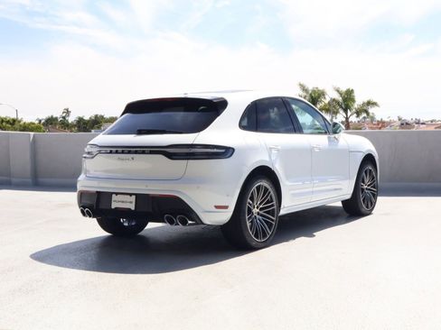 New 2026 Porsche Macan S AWD/4WD image 9