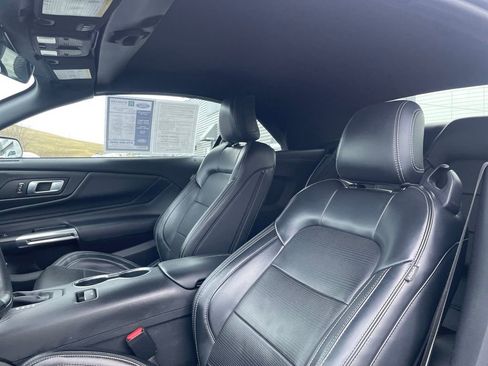 Used 2024 Ford Mustang GT Premium image 12