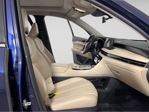 Used 2023 INFINITI QX60 Sensory w/ Vision Package image 5