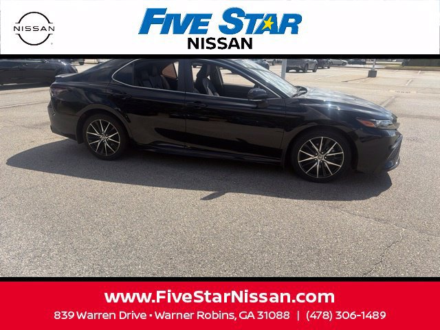 Used 2024 Toyota Camry SE FWD image 6