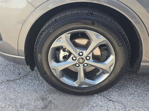 Used 2024 Ford Escape ST-Line w/ Tech Pack #1 FWD image 7