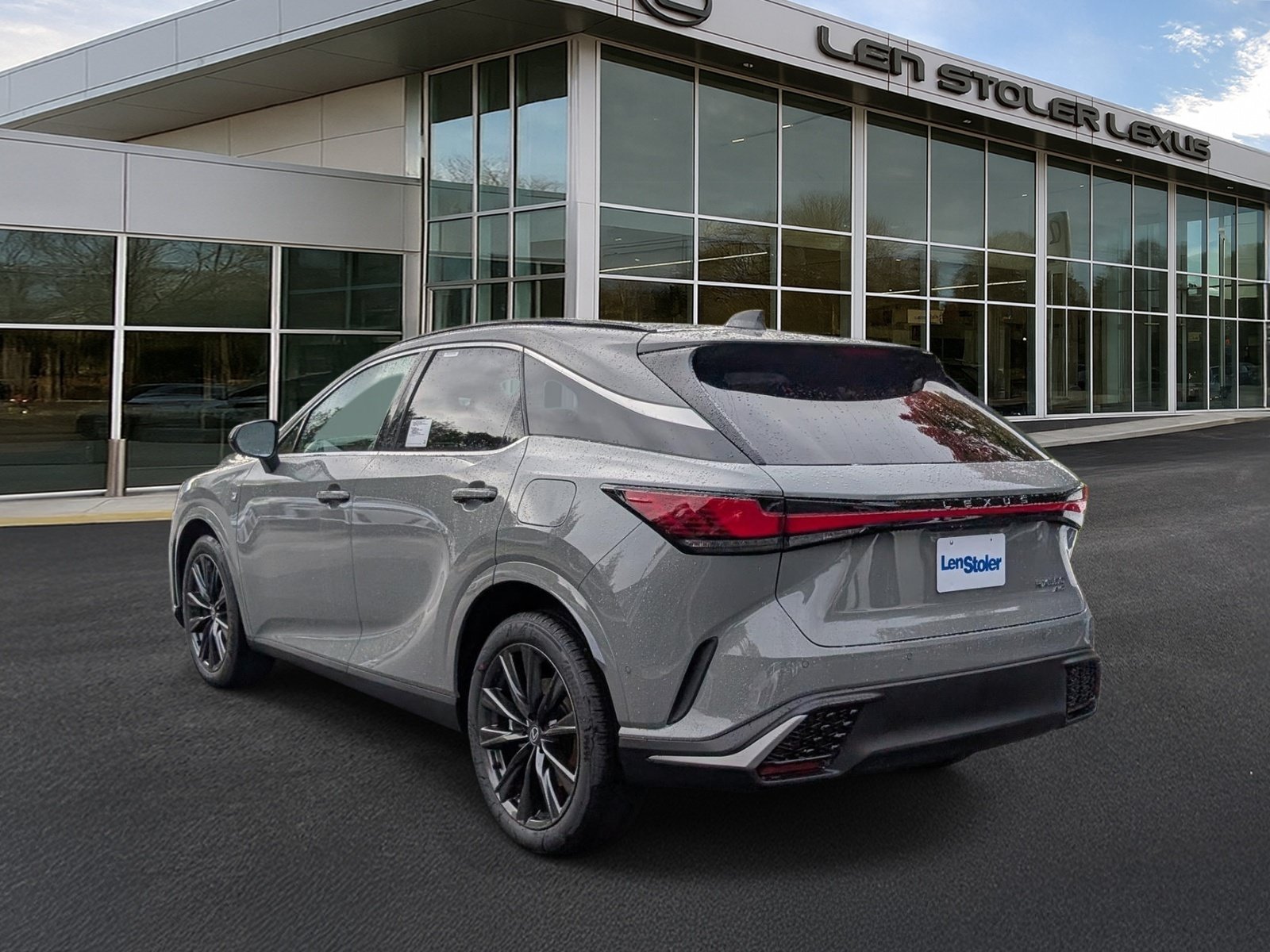 New 2026 Lexus RX 350 F Sport AWD/4WD image 3