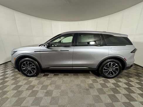 New 2026 Lincoln Nautilus Premier w/ Equipment Group 102A image 2