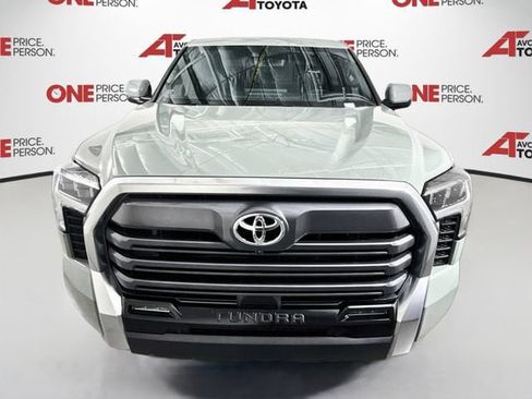 Certified 2025 Toyota Tundra Limited AWD/4WD image 3