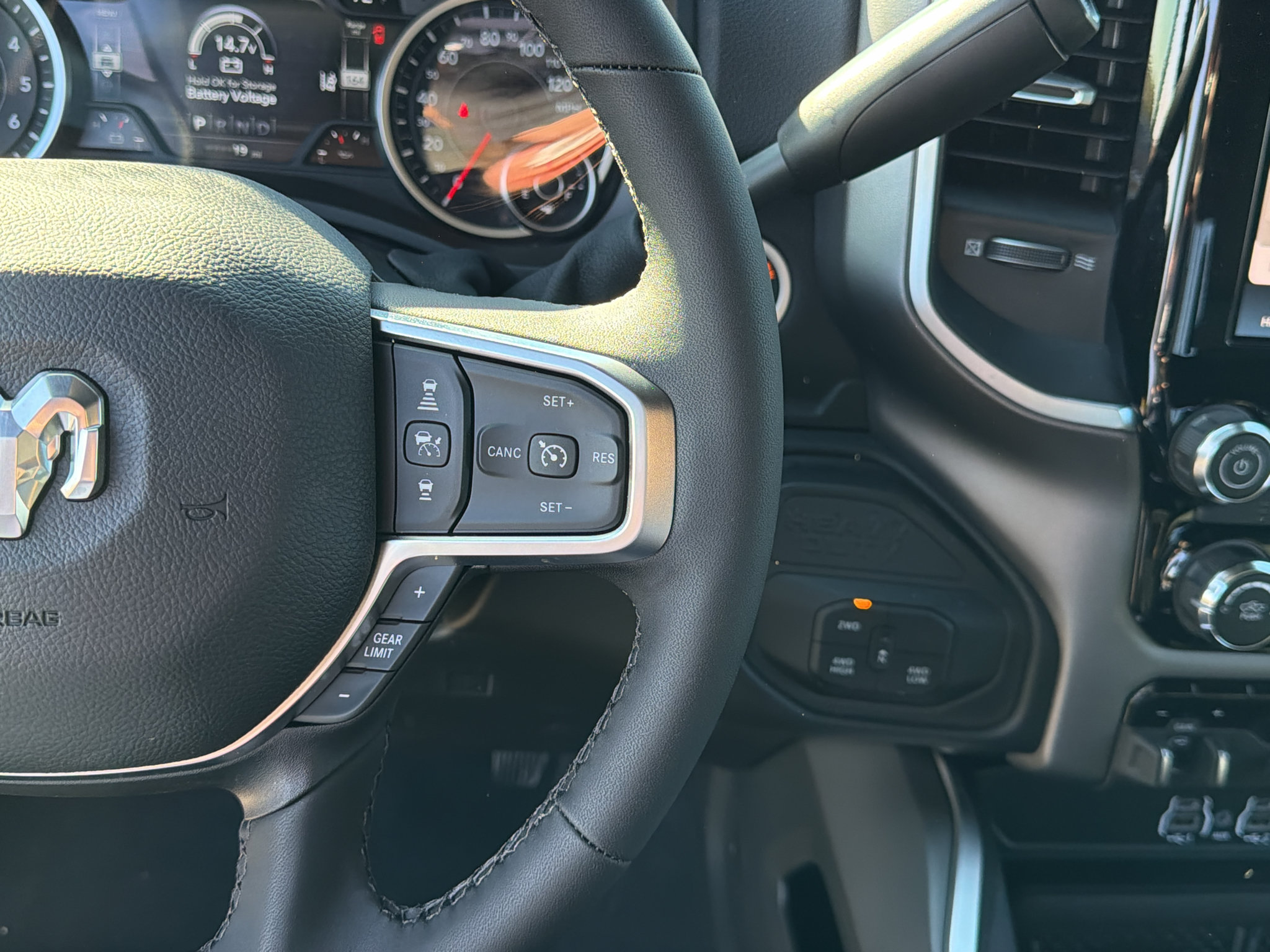 New 2027 RAM 2500 Big Horn AWD/4WD image 30