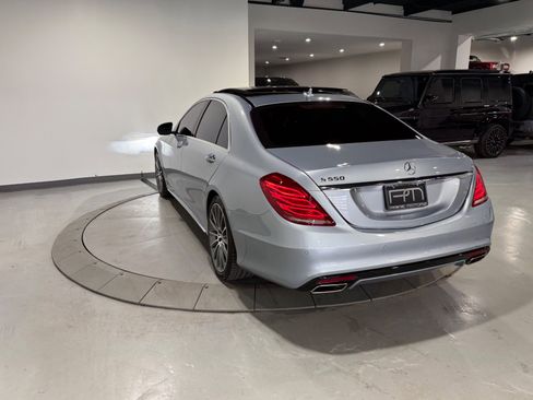 Used 2017 Mercedes-Benz S 550 Sedan w/ Sport Package w/ Sport Package image 15