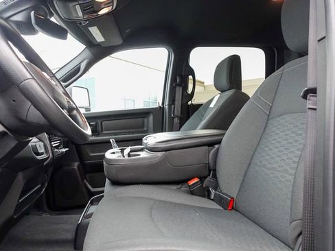 Used 2025 RAM 3500 Tradesman image 16