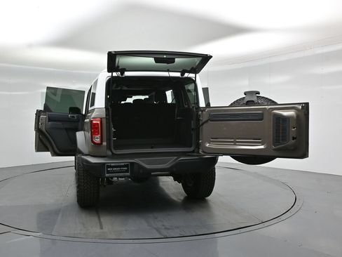 New 2026 Ford Bronco Heritage Edition AWD/4WD image 31