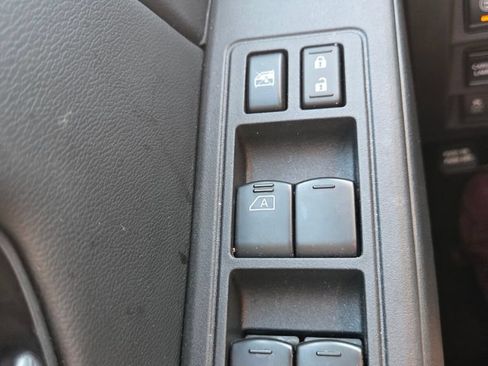 Used 2025 Nissan Frontier Pro-X RWD image 20