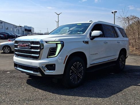 New 2026 GMC Yukon Elevation image 2