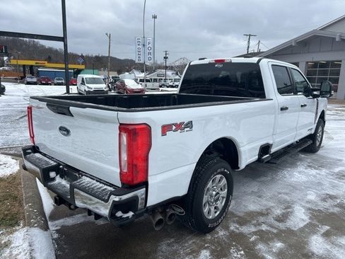 Used 2023 Ford F250 XLT image 12