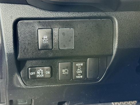 Certified 2023 Toyota Tacoma 4x4 Double Cab w/ Trail Edition image 10