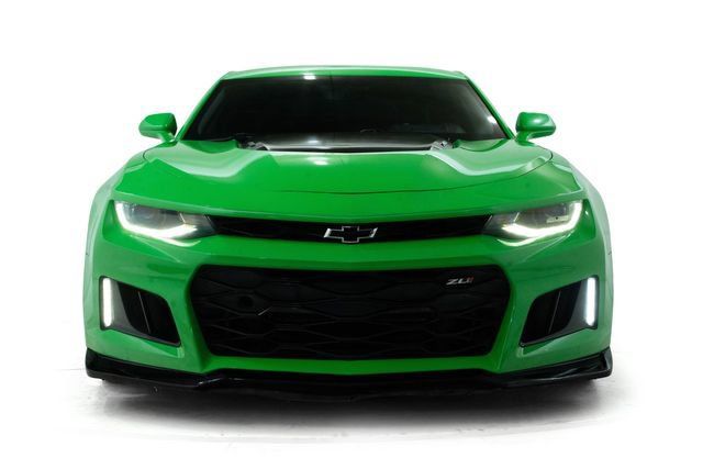 Used 2017 Chevrolet Camaro ZL1 RWD image 7